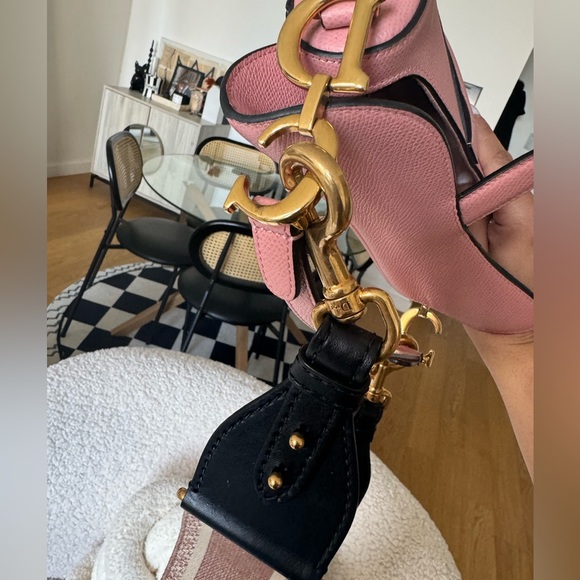 Authentic CHRISTIAN DIOR 2018 Mini Saddle Bag (guitar strap not included) - Picture 11 of 13